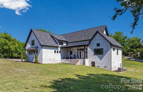 5438 Ralph Harper Lane Clover SC 29710