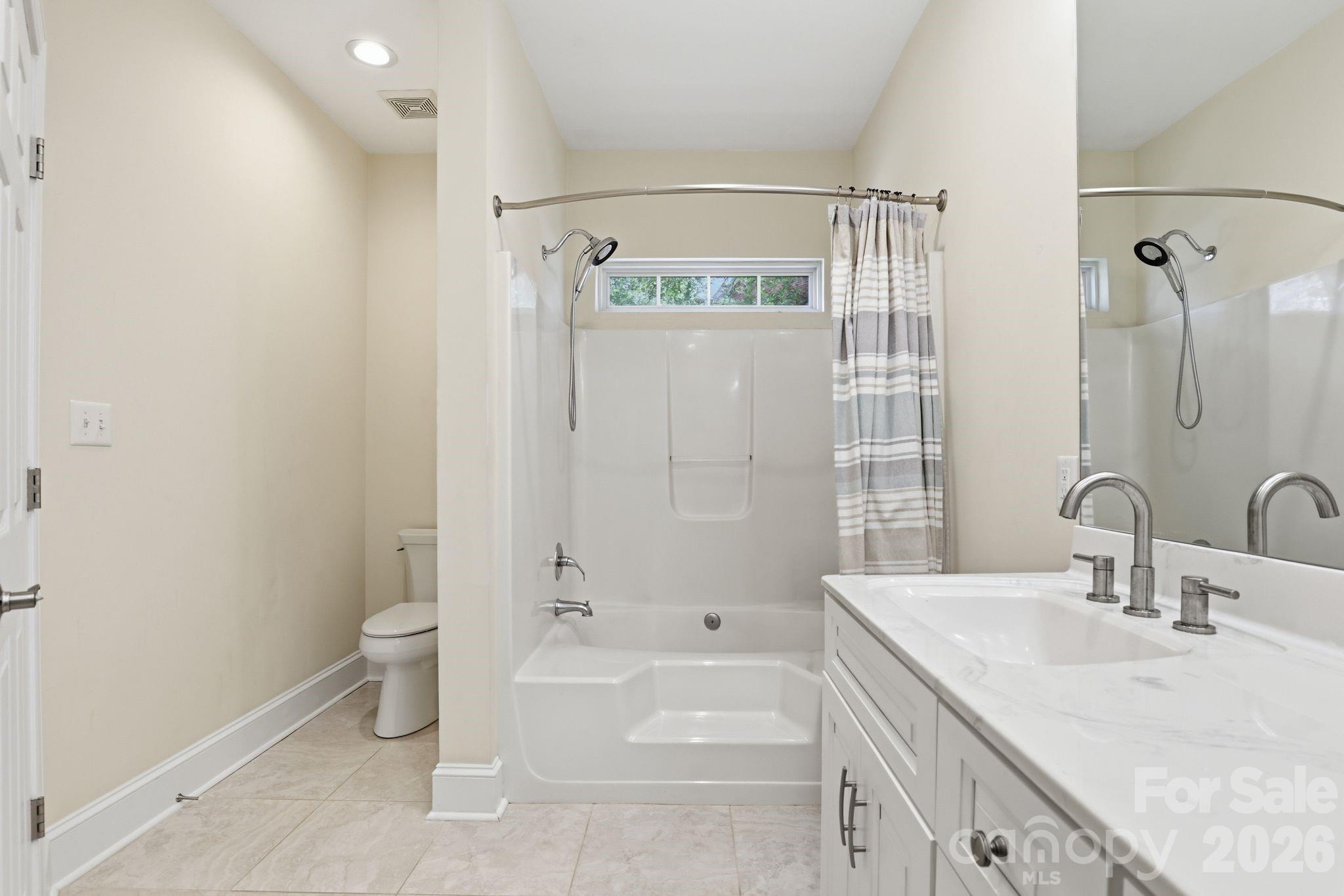 2800 Wingfield Place Charlotte NC 28210