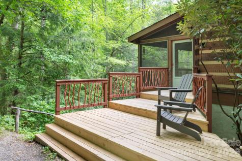 14 Weeping Cherry Forest Road Fairview NC 28730