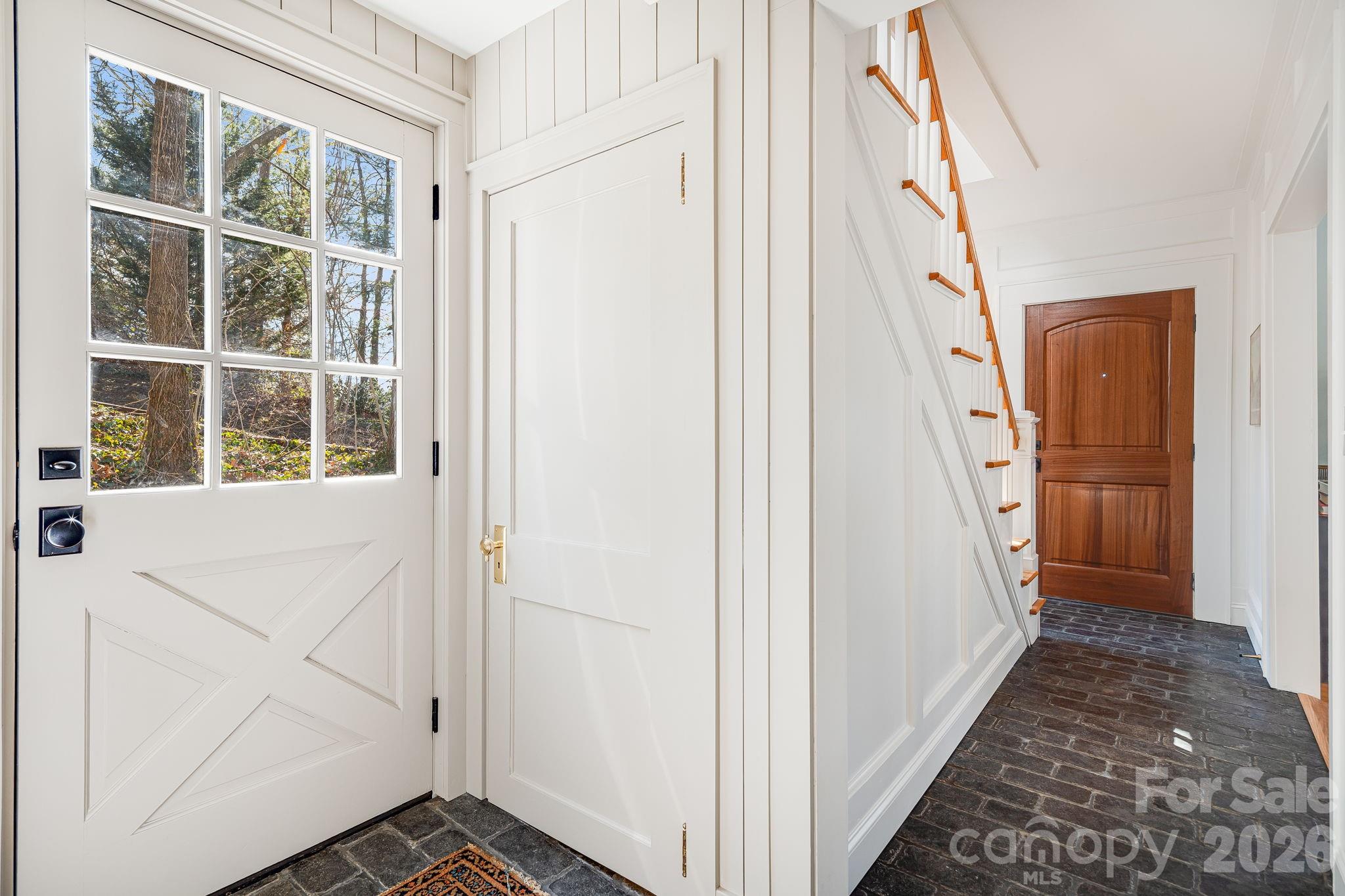 22 Kenilwood Place Asheville NC 28803