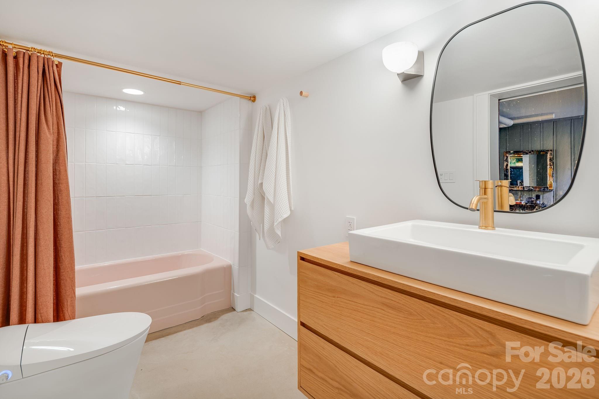 22 Kenilwood Place Asheville NC 28803