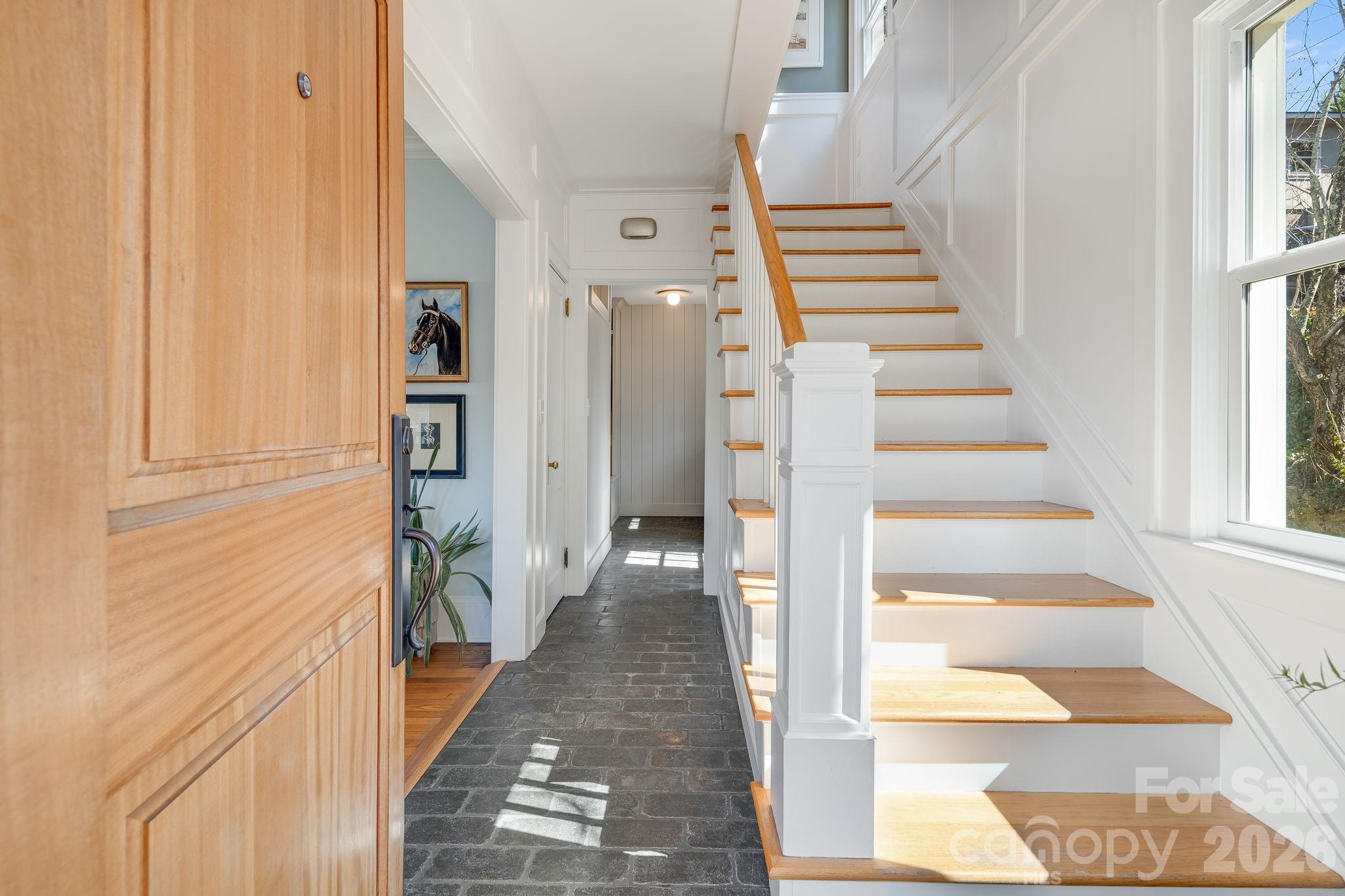 22 Kenilwood Place Asheville NC 28803