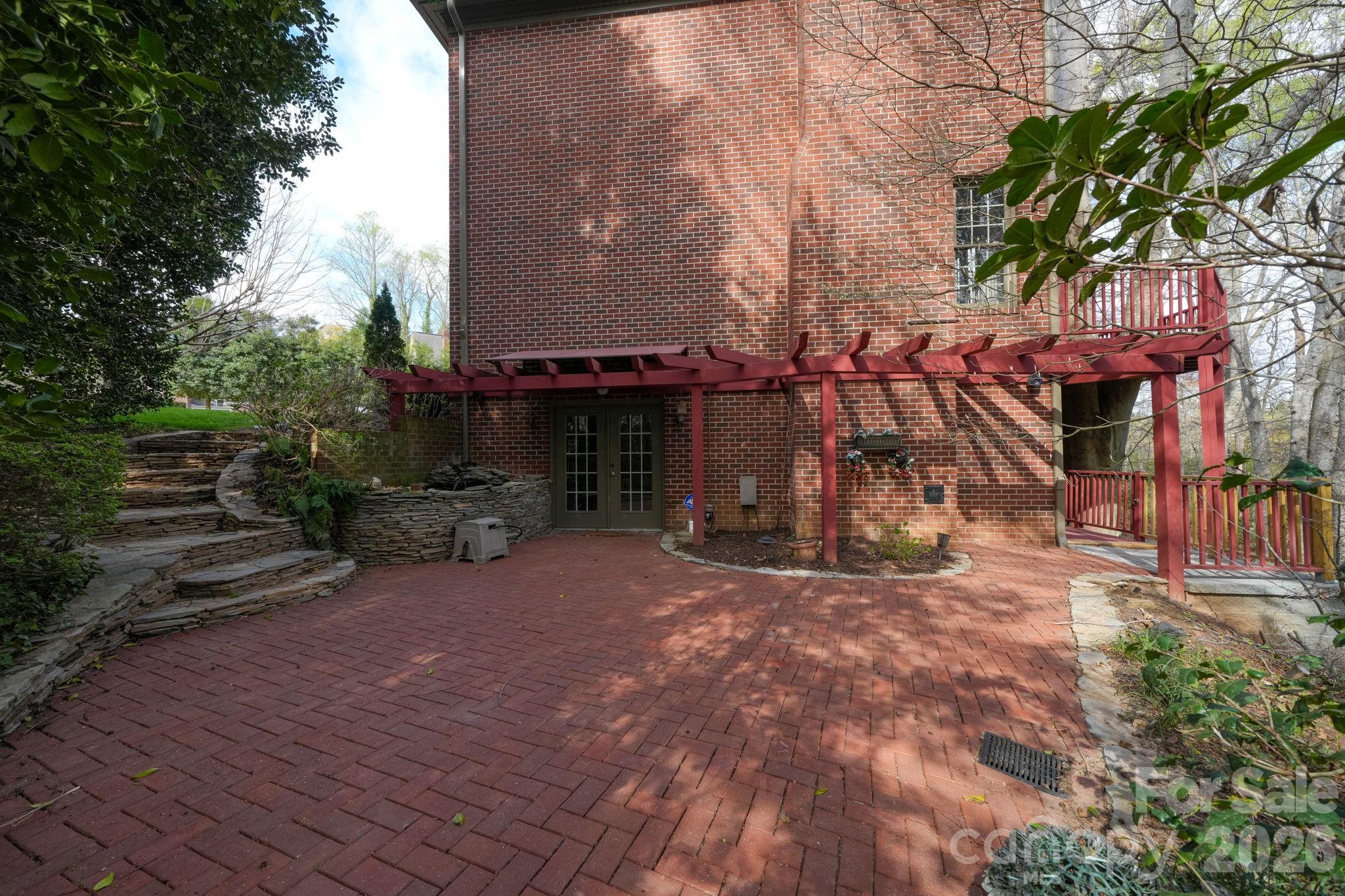 550 20th Avenue Court NW Hickory NC 28601