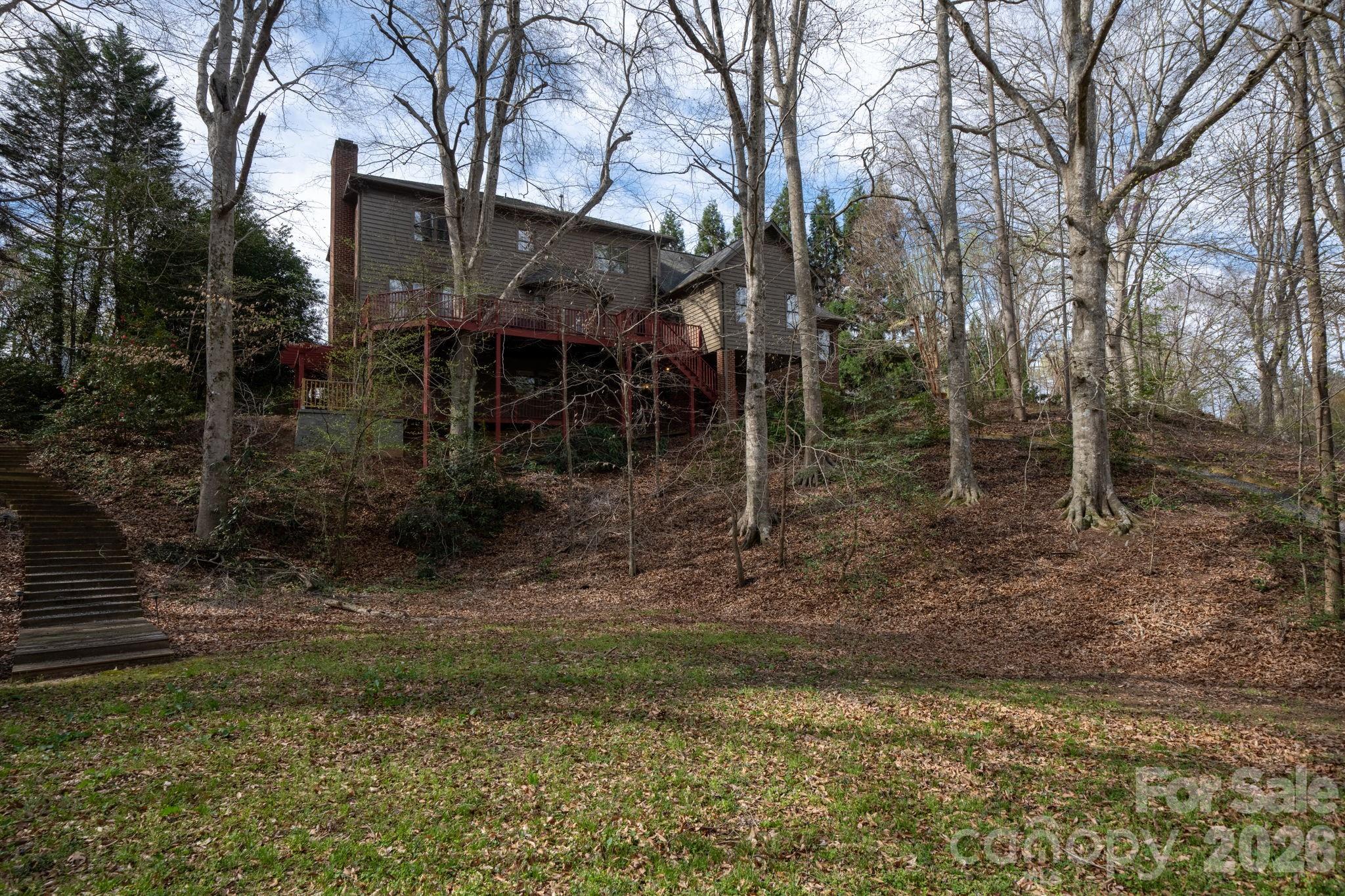 550 20th Avenue Court NW Hickory NC 28601
