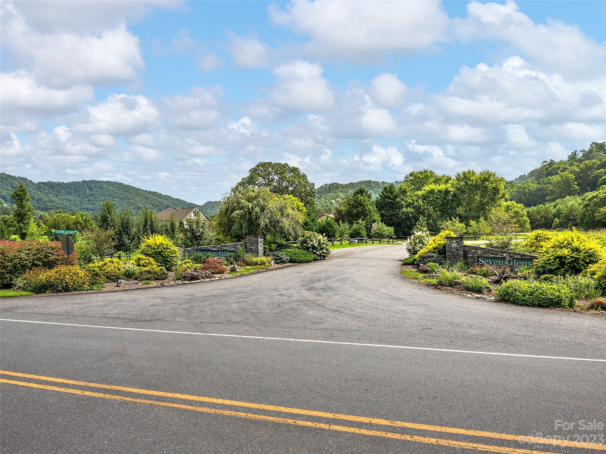 382 Cove Creek Lane Weaverville NC 28787