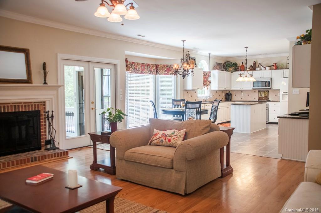 4919 Fairvista Drive Charlotte NC 28269