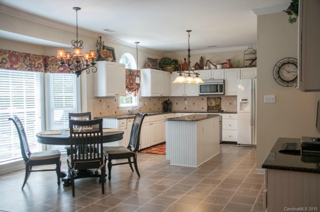4919 Fairvista Drive Charlotte NC 28269