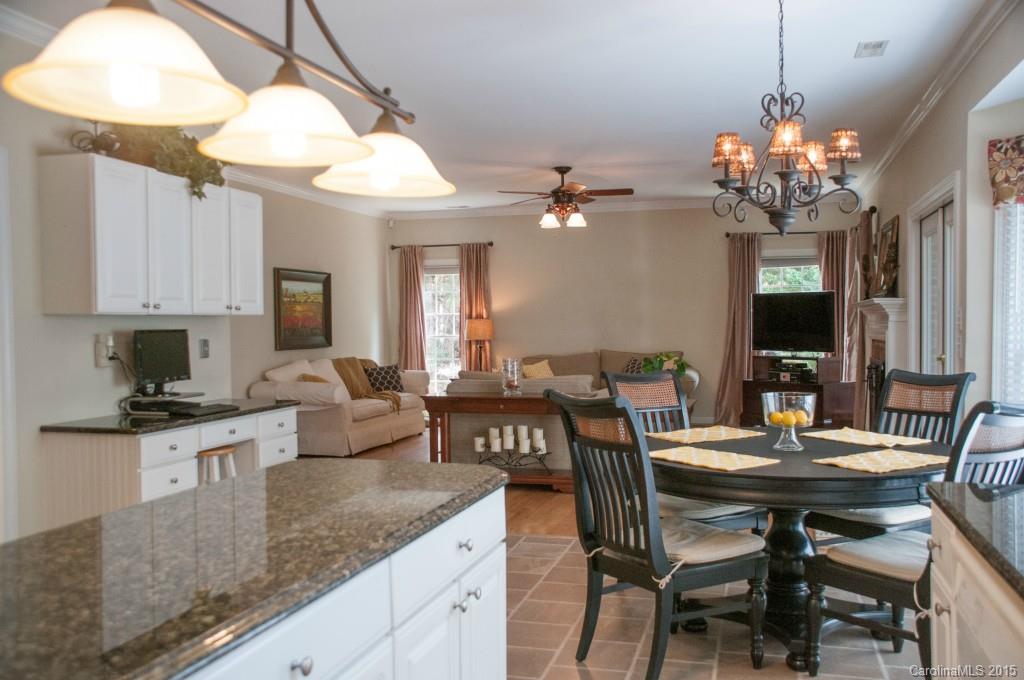 4919 Fairvista Drive Charlotte NC 28269
