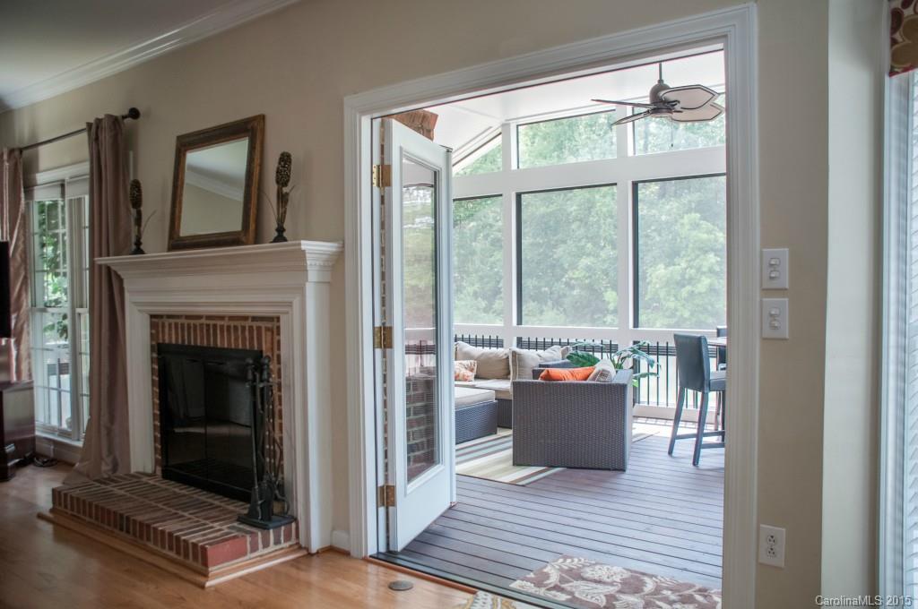 4919 Fairvista Drive Charlotte NC 28269