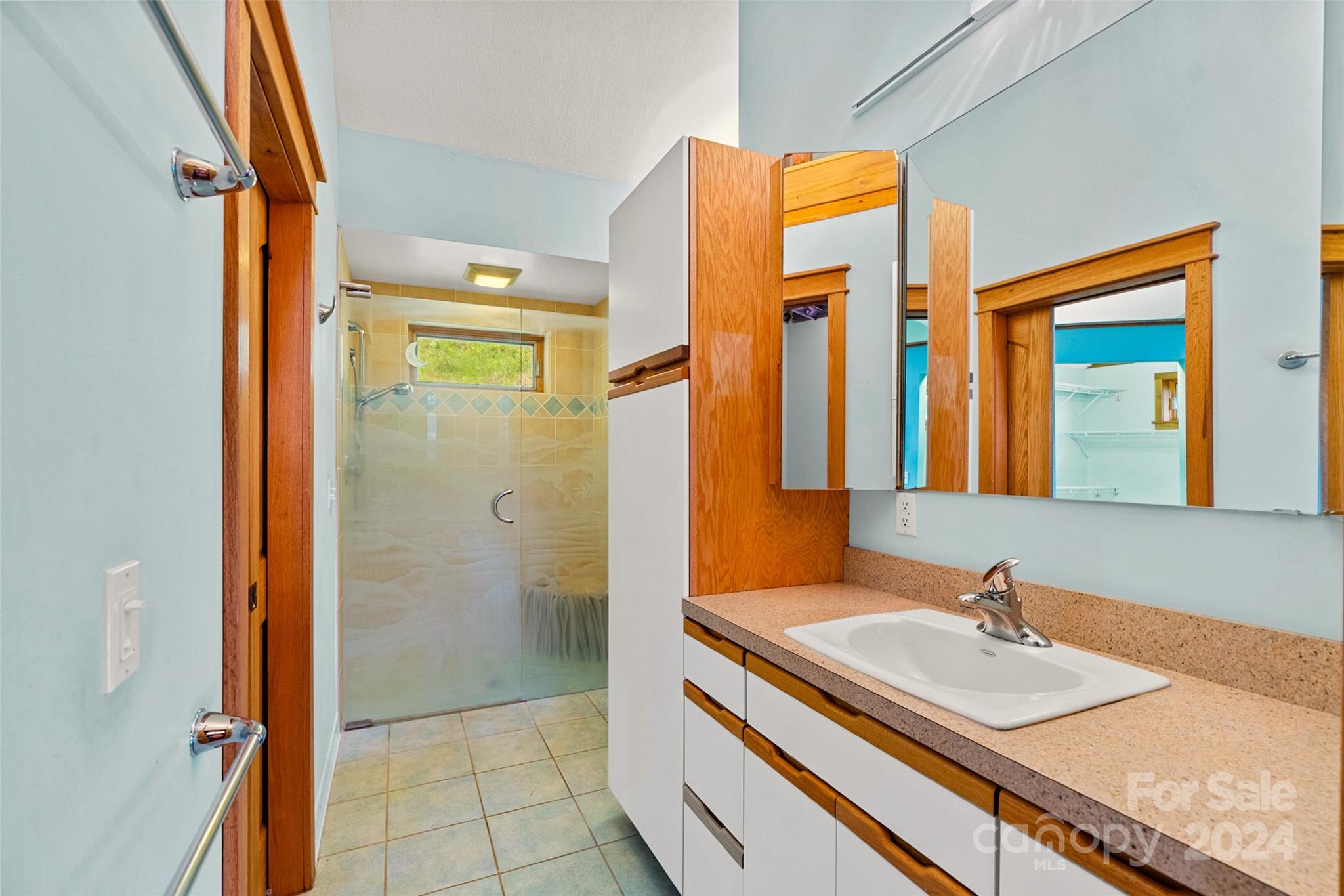 180 Britten Cove Road Weaverville NC 28787