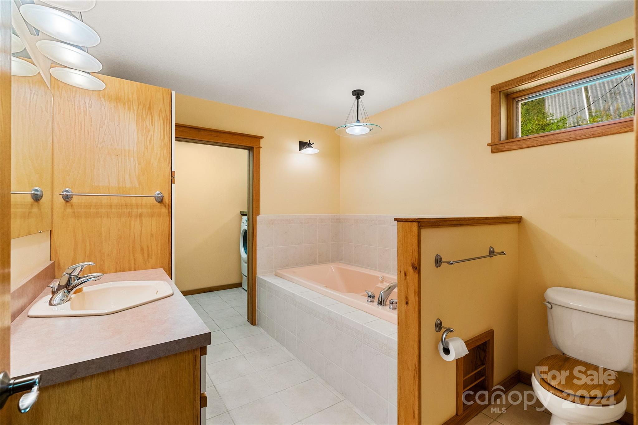 180 Britten Cove Road Weaverville NC 28787