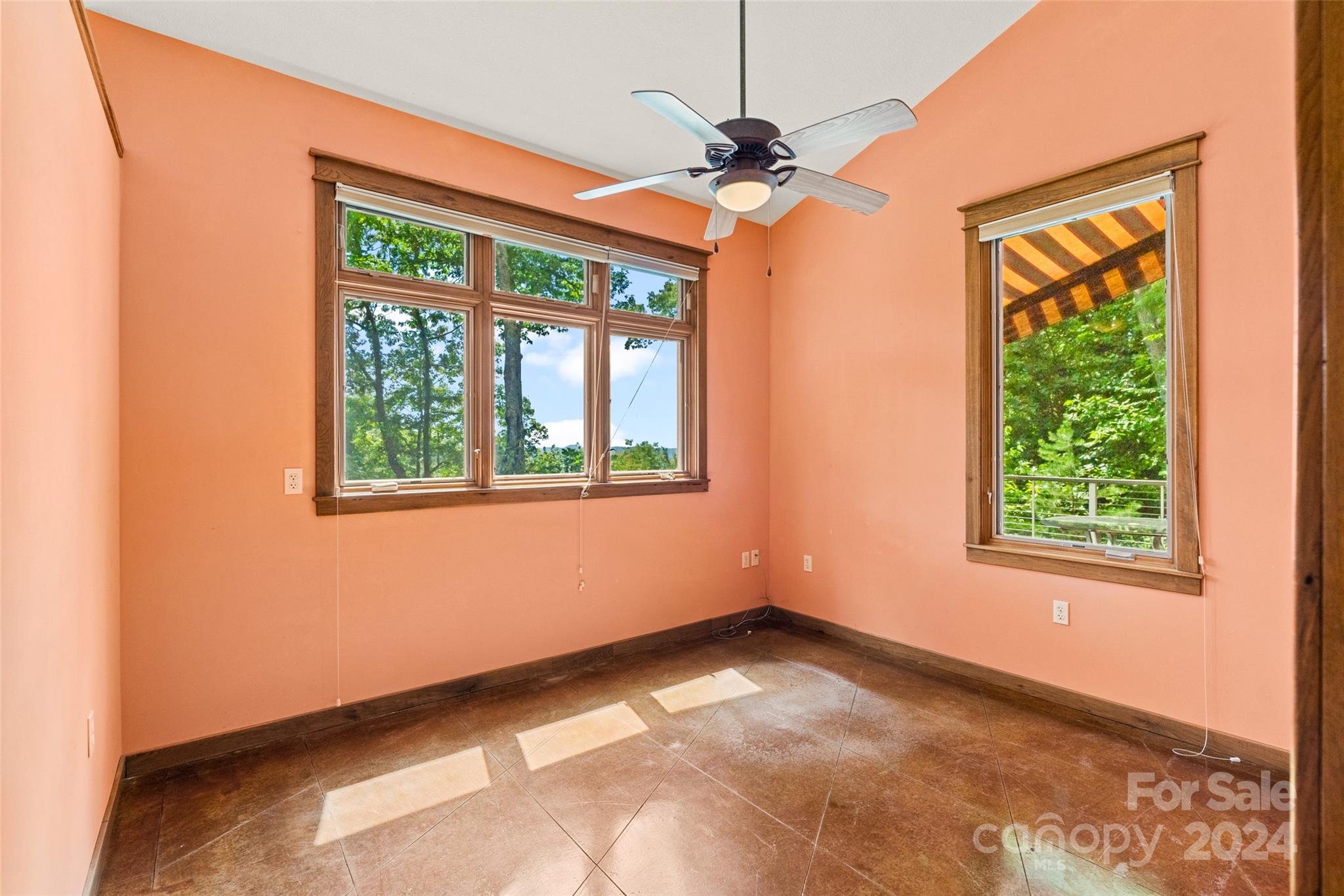 180 Britten Cove Road Weaverville NC 28787