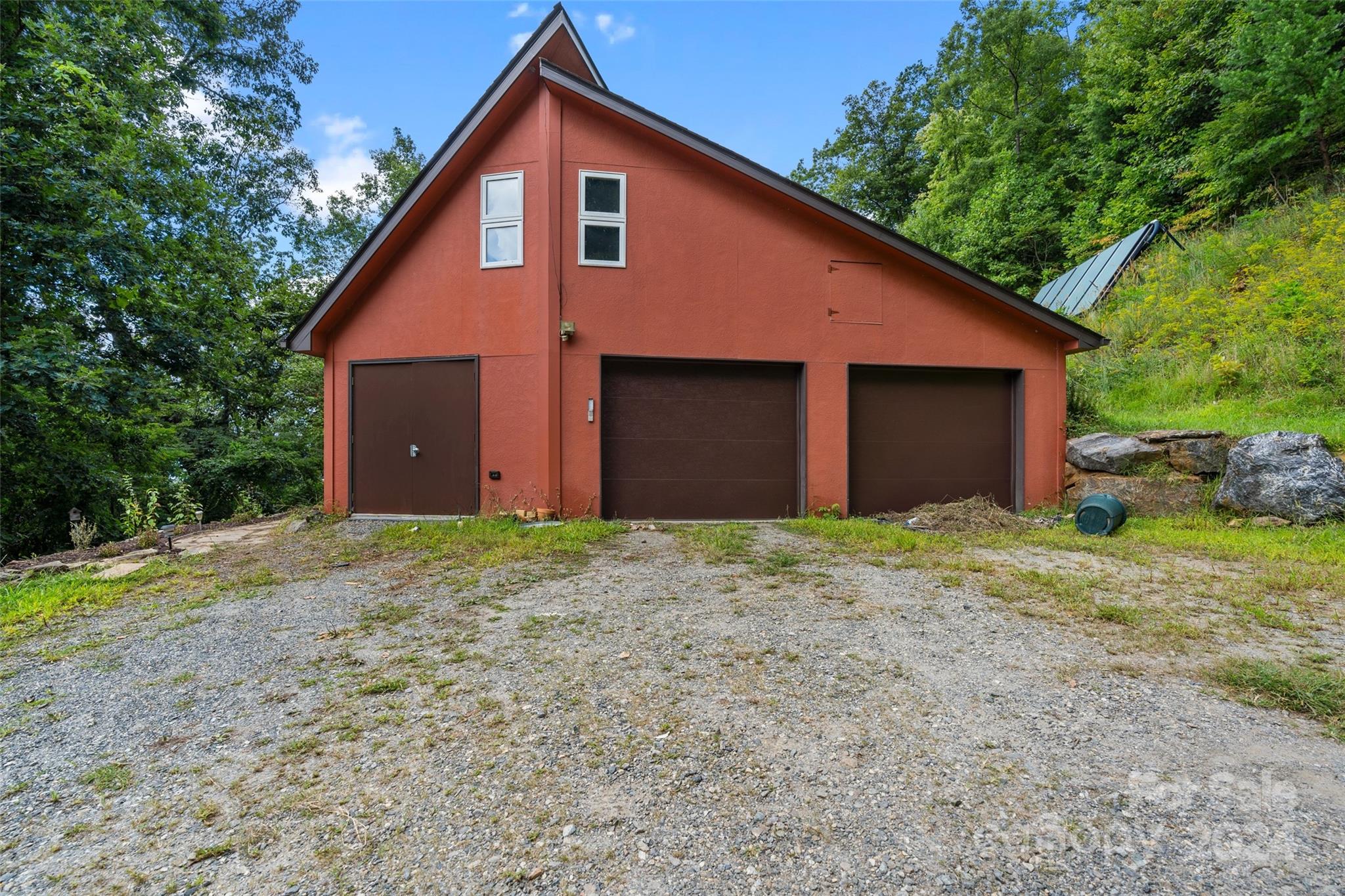 180 Britten Cove Road Weaverville NC 28787
