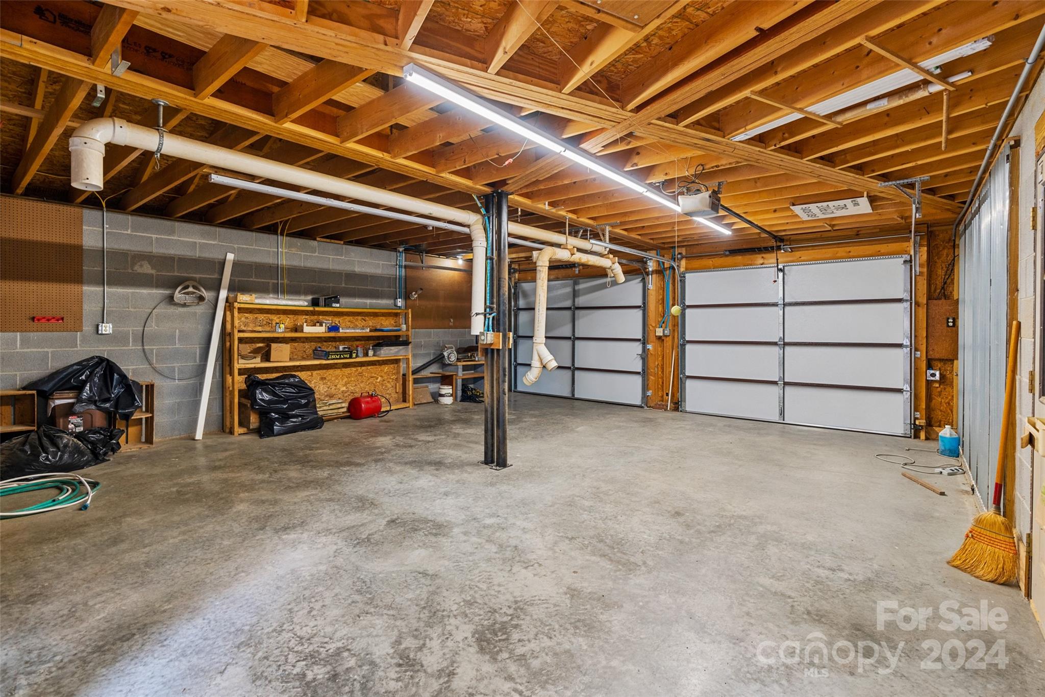 180 Britten Cove Road Weaverville NC 28787
