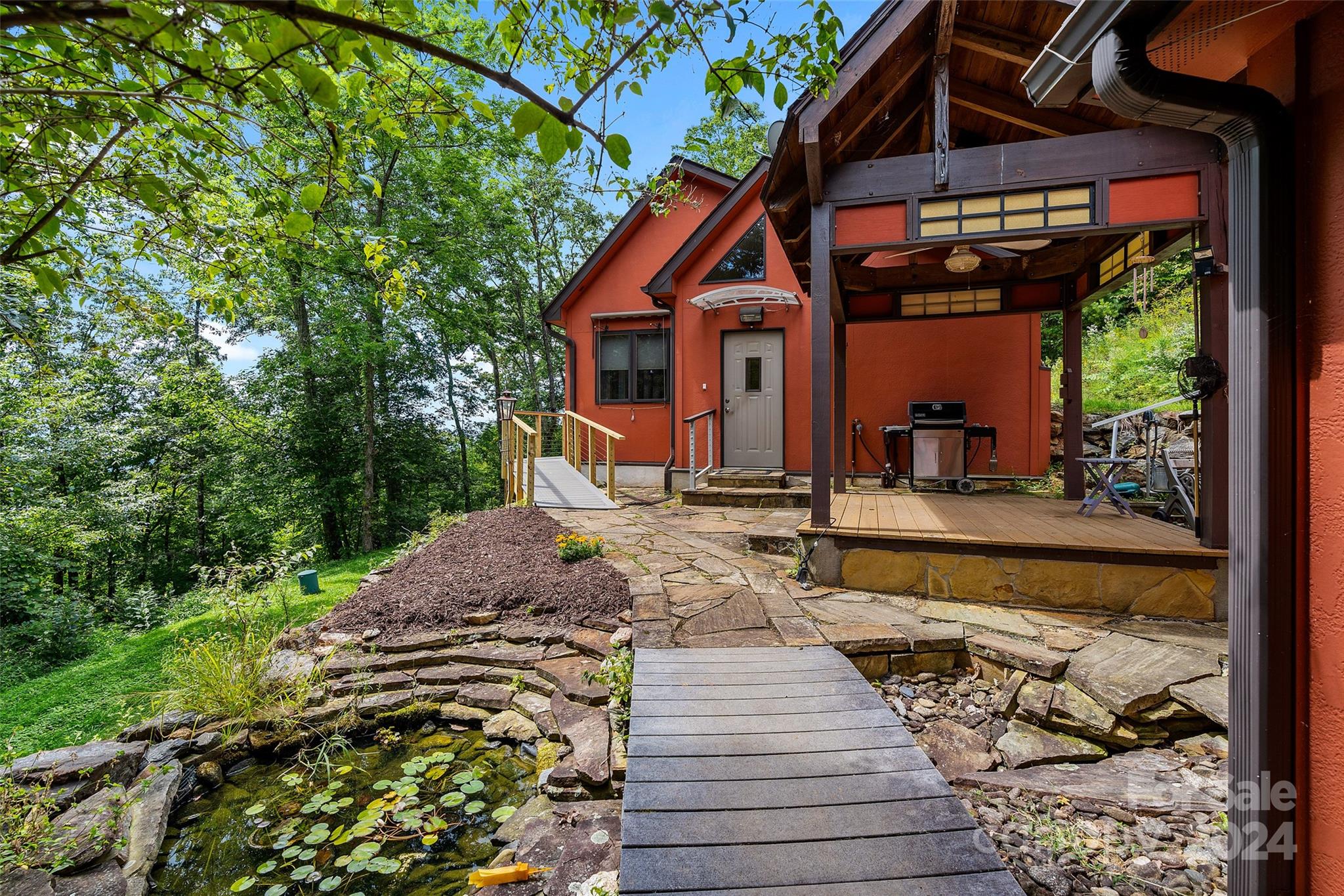 180 Britten Cove Road Weaverville NC 28787