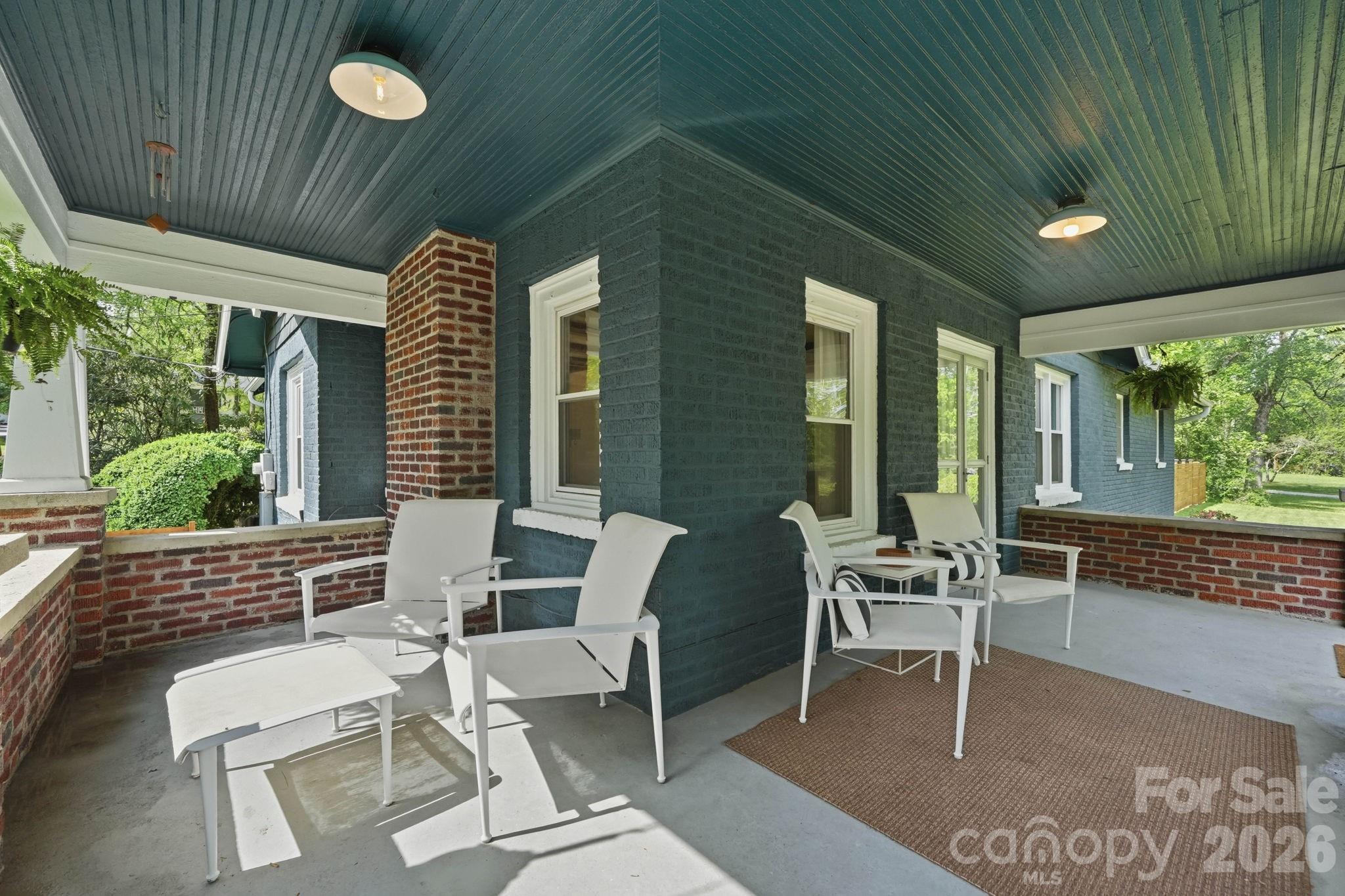 127 Erkwood Drive Hendersonville NC 28739