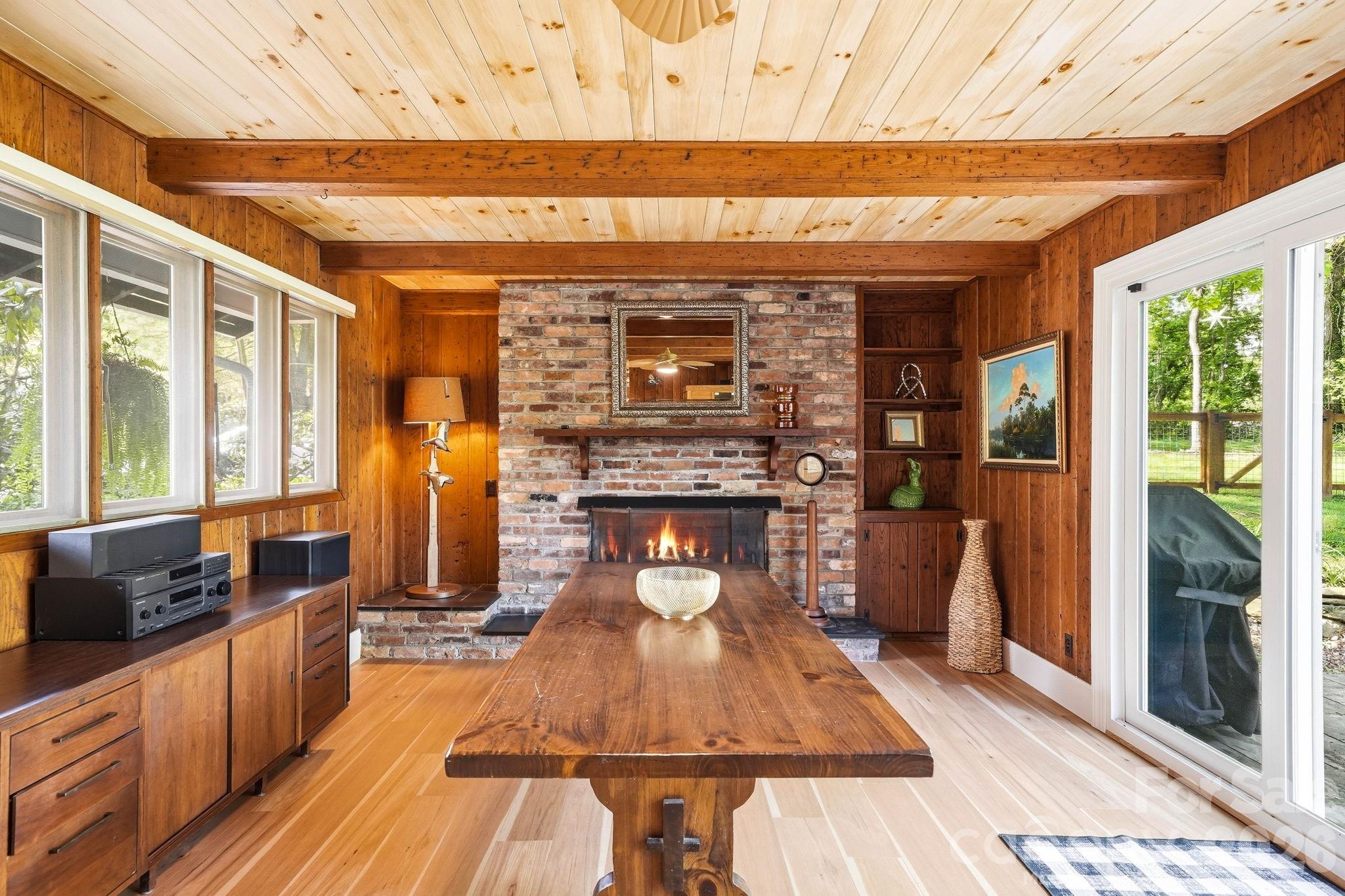127 Erkwood Drive Hendersonville NC 28739
