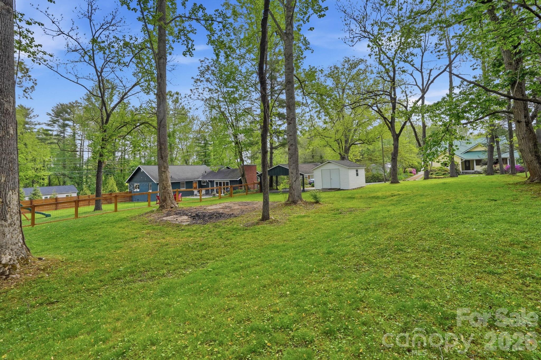 127 Erkwood Drive Hendersonville NC 28739