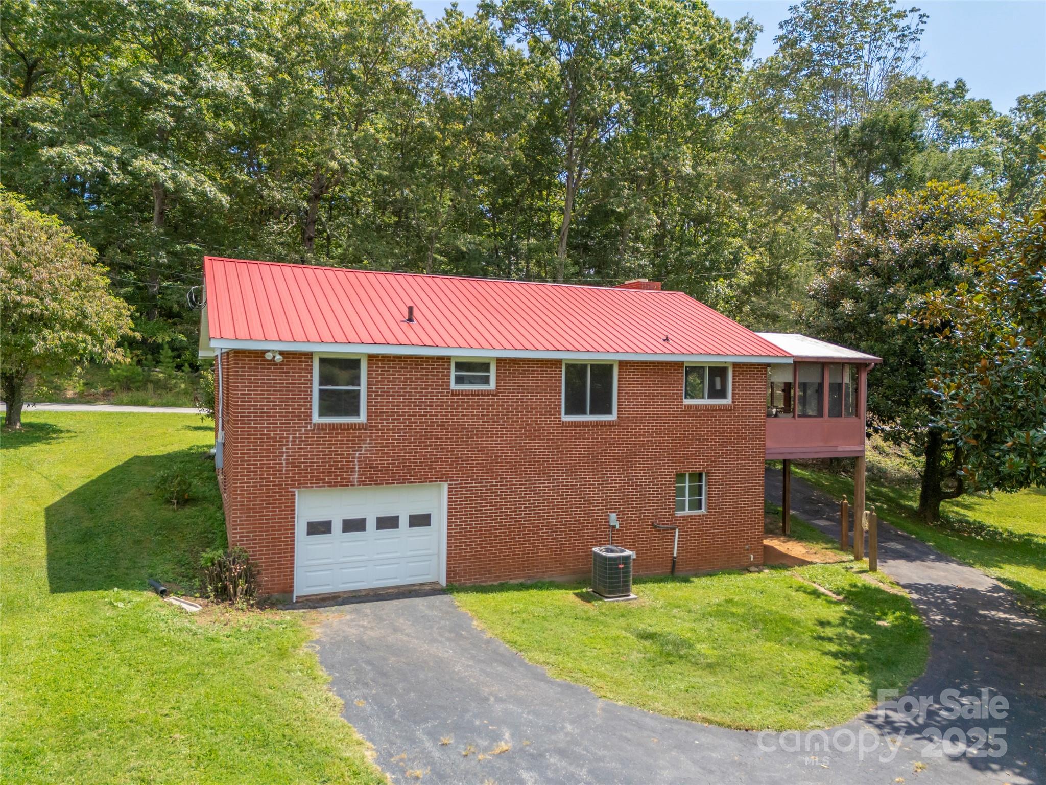 41 Wesley Branch Road Asheville NC 28806