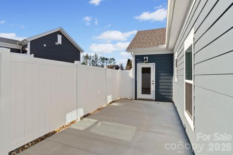 137 Cherry Springs Lane Asheville NC 28804