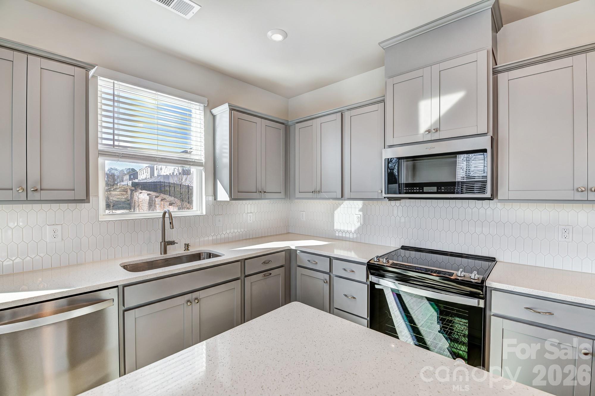 9302 Pagoda Oak Drive Charlotte NC 28269