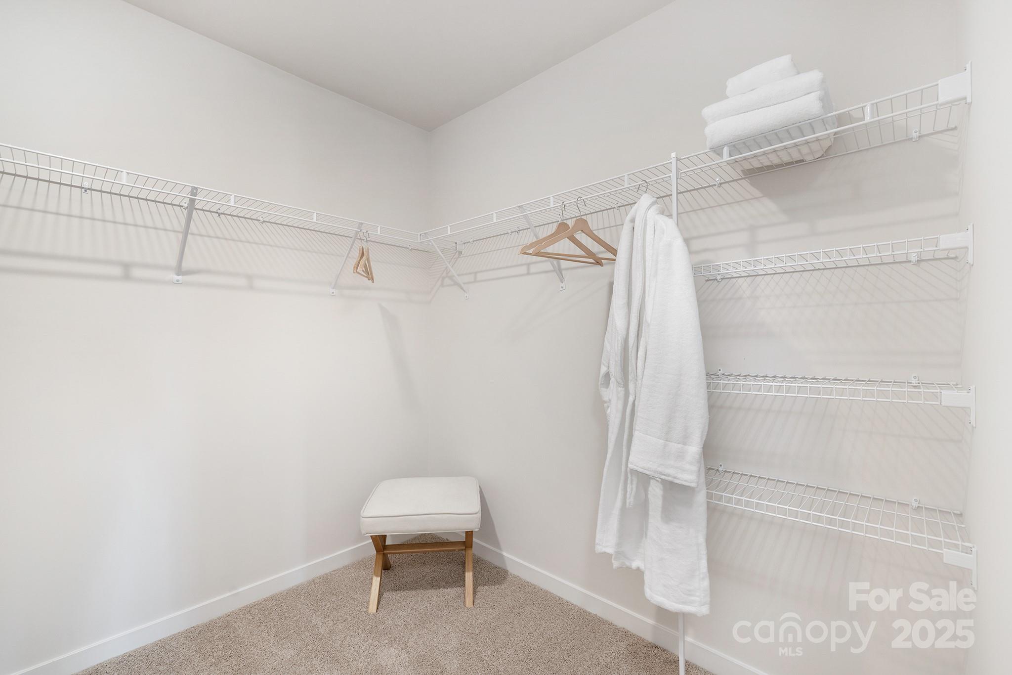 823 Adelston Lane Asheville NC 28804