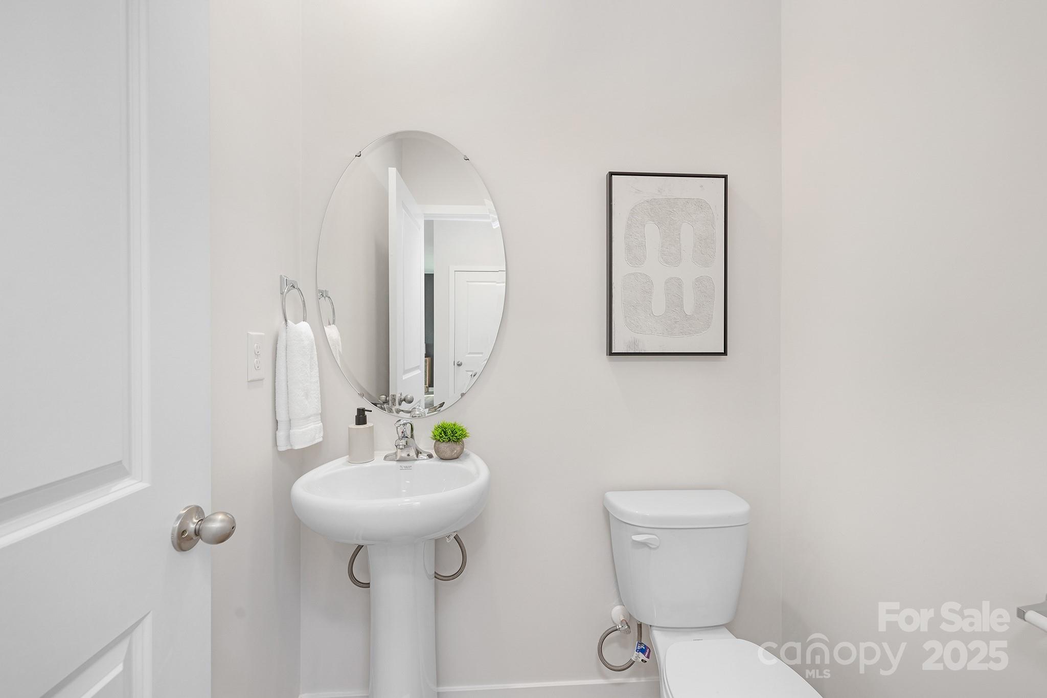 823 Adelston Lane Asheville NC 28804