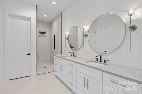 324 Avery Trail Drive Arden NC 28704