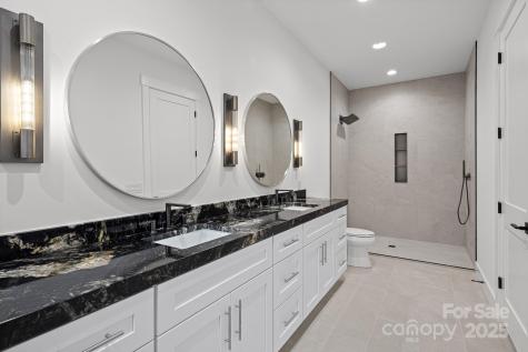 324 Avery Trail Drive Arden NC 28704