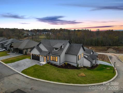 324 Avery Trail Drive Arden NC 28704