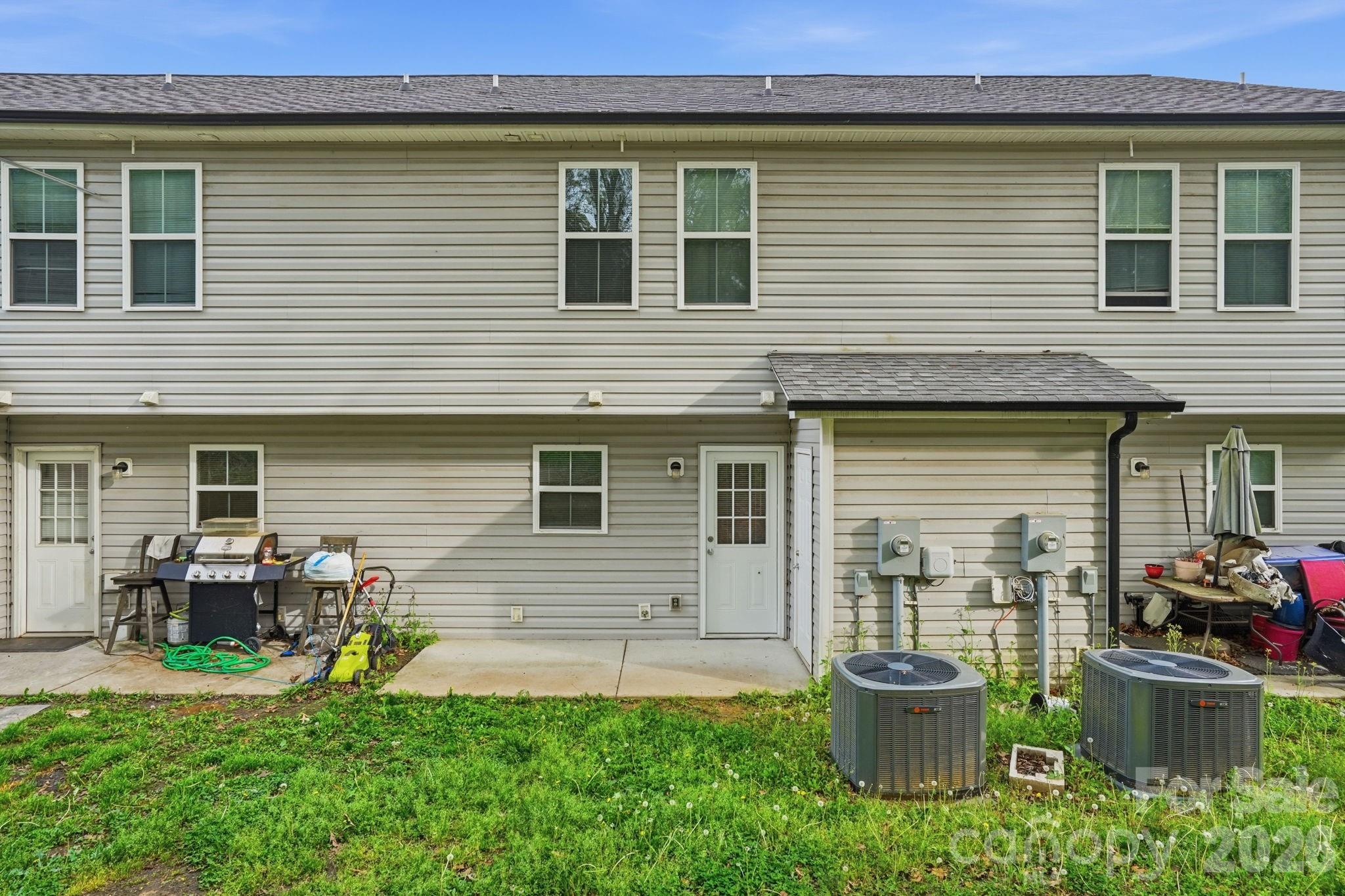 153 Mckinnon Avenue NE Concord NC 28025