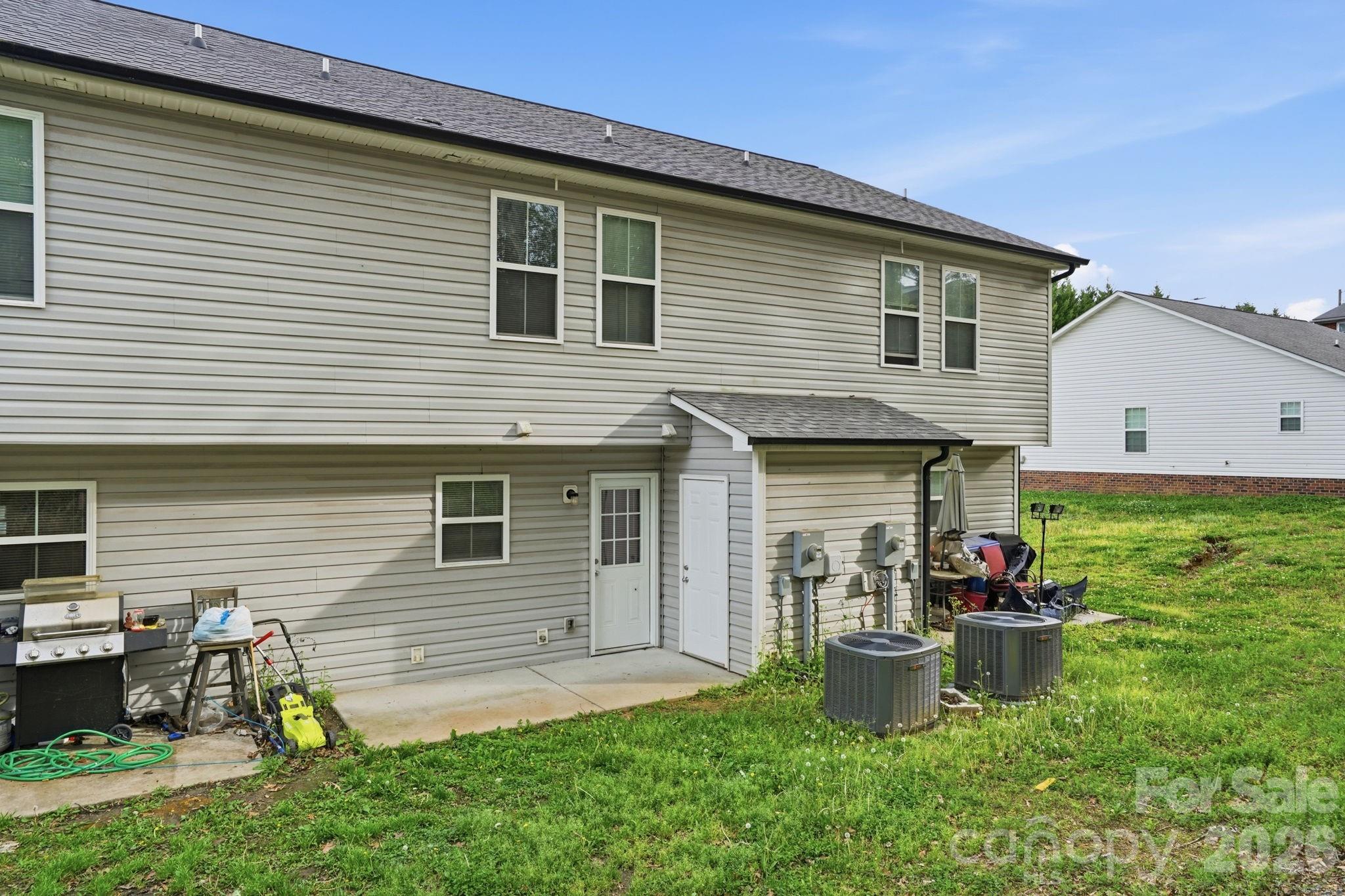 153 Mckinnon Avenue NE Concord NC 28025