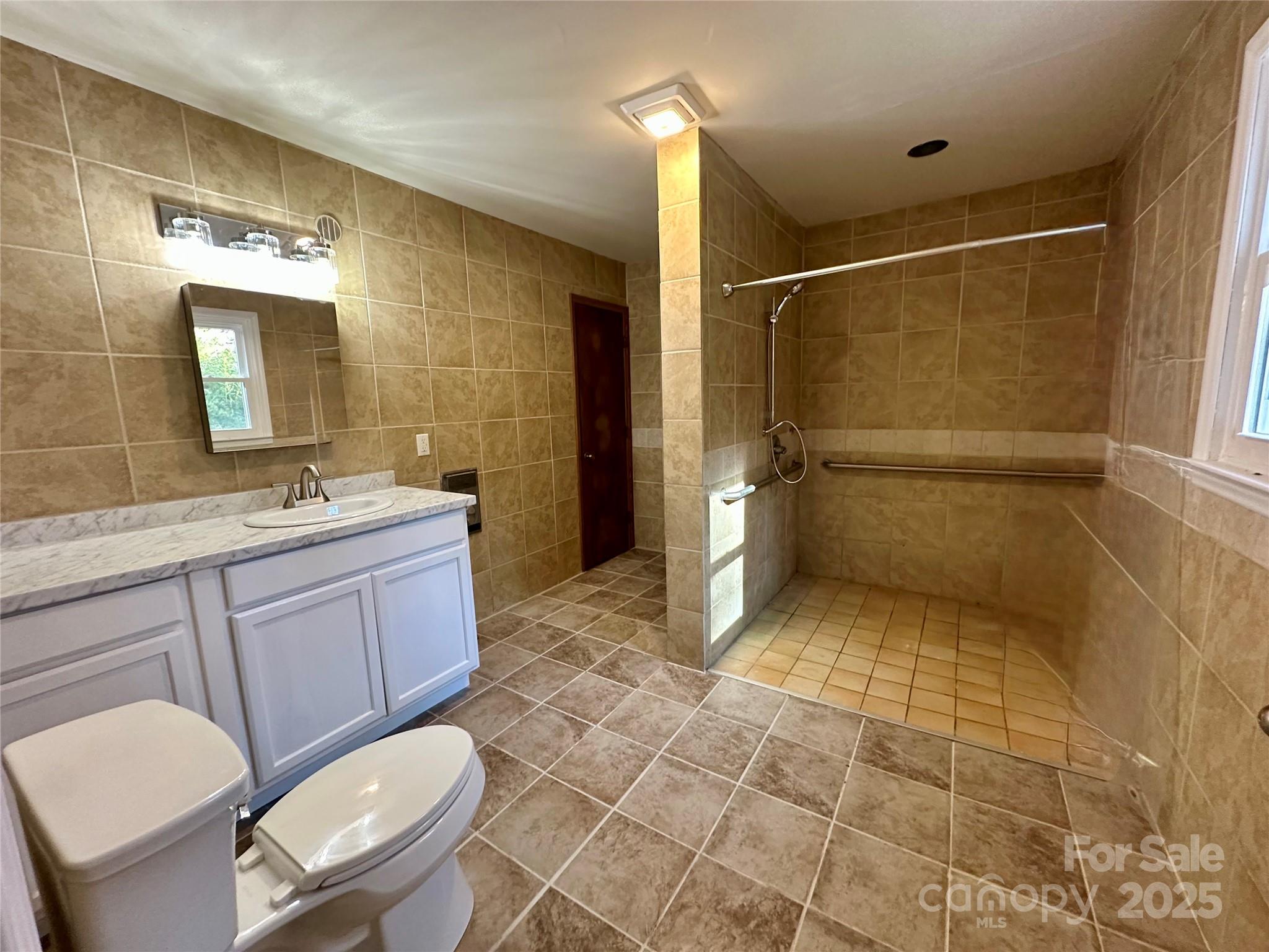 208 Murdock Road Bakersville NC 28705