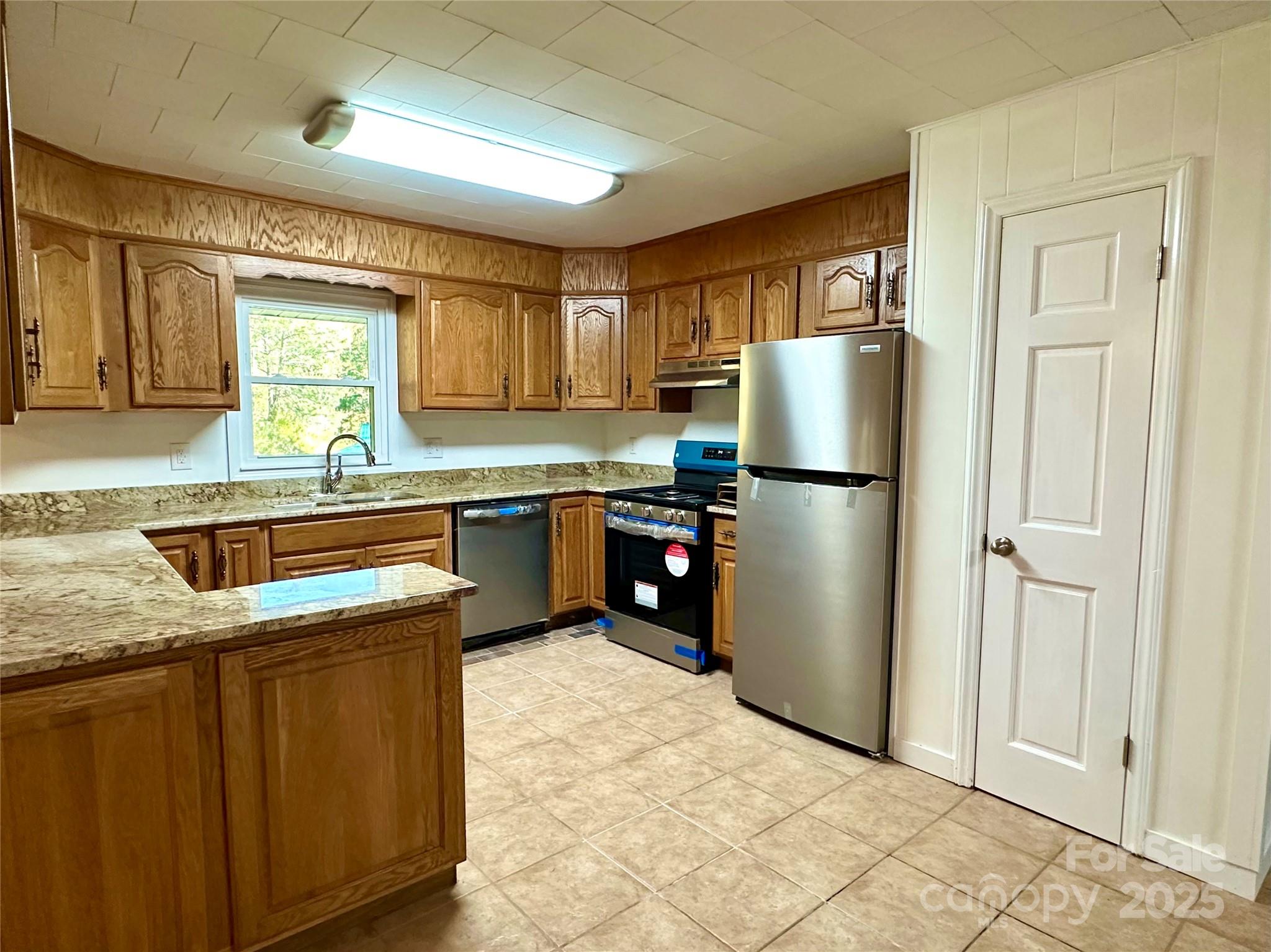 208 Murdock Road Bakersville NC 28705