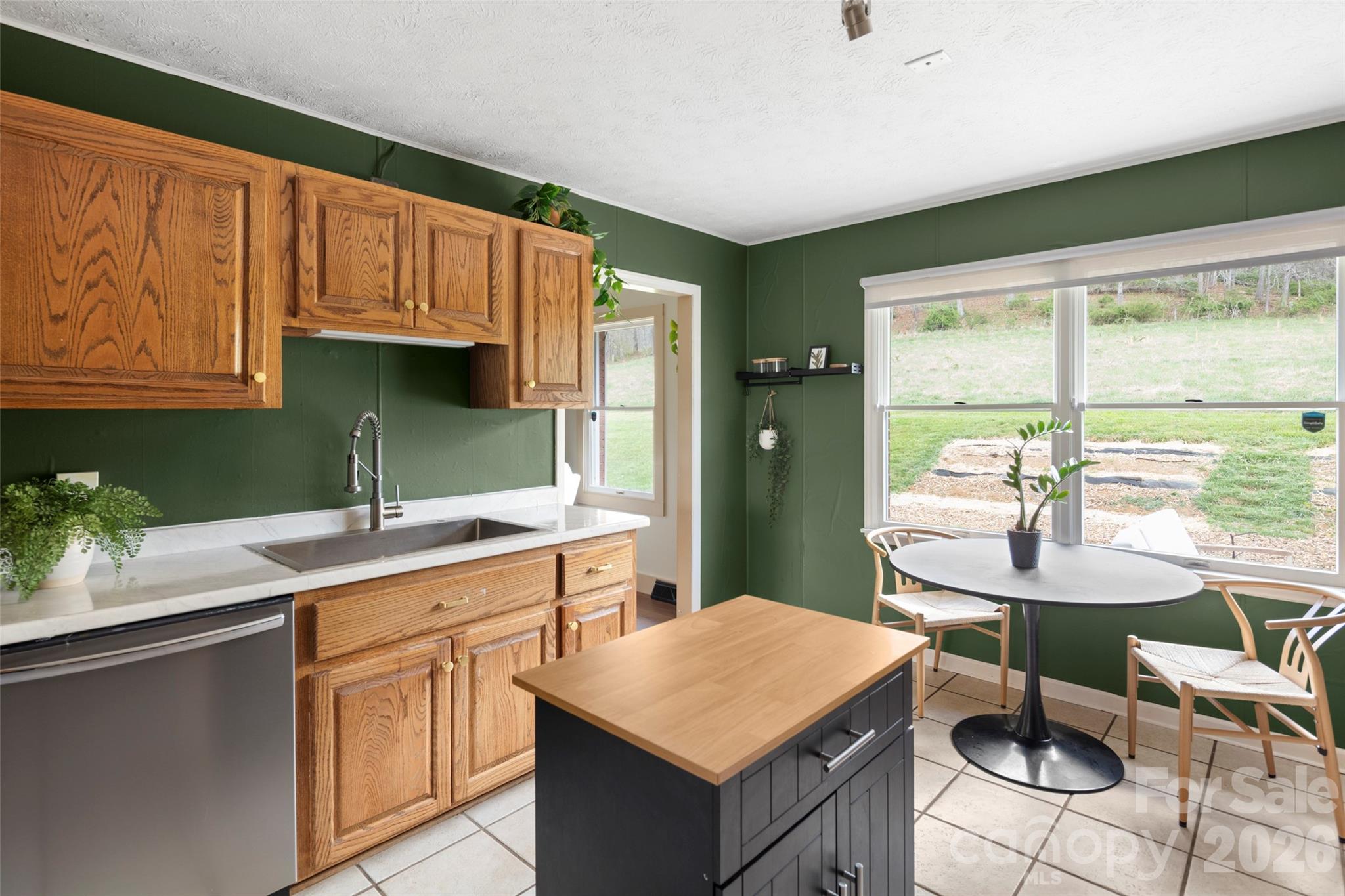 17 Boyd Cove Road Leicester NC 28748