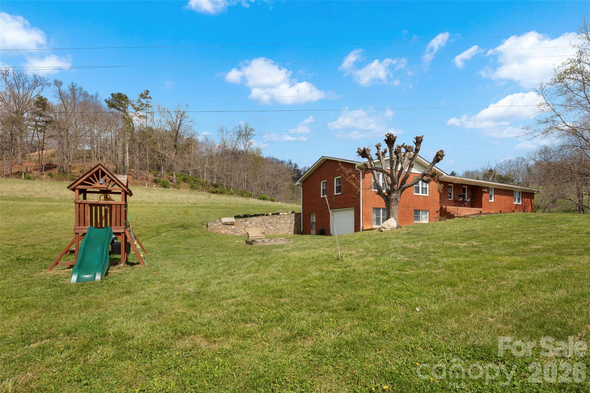 17 Boyd Cove Road Leicester NC 28748