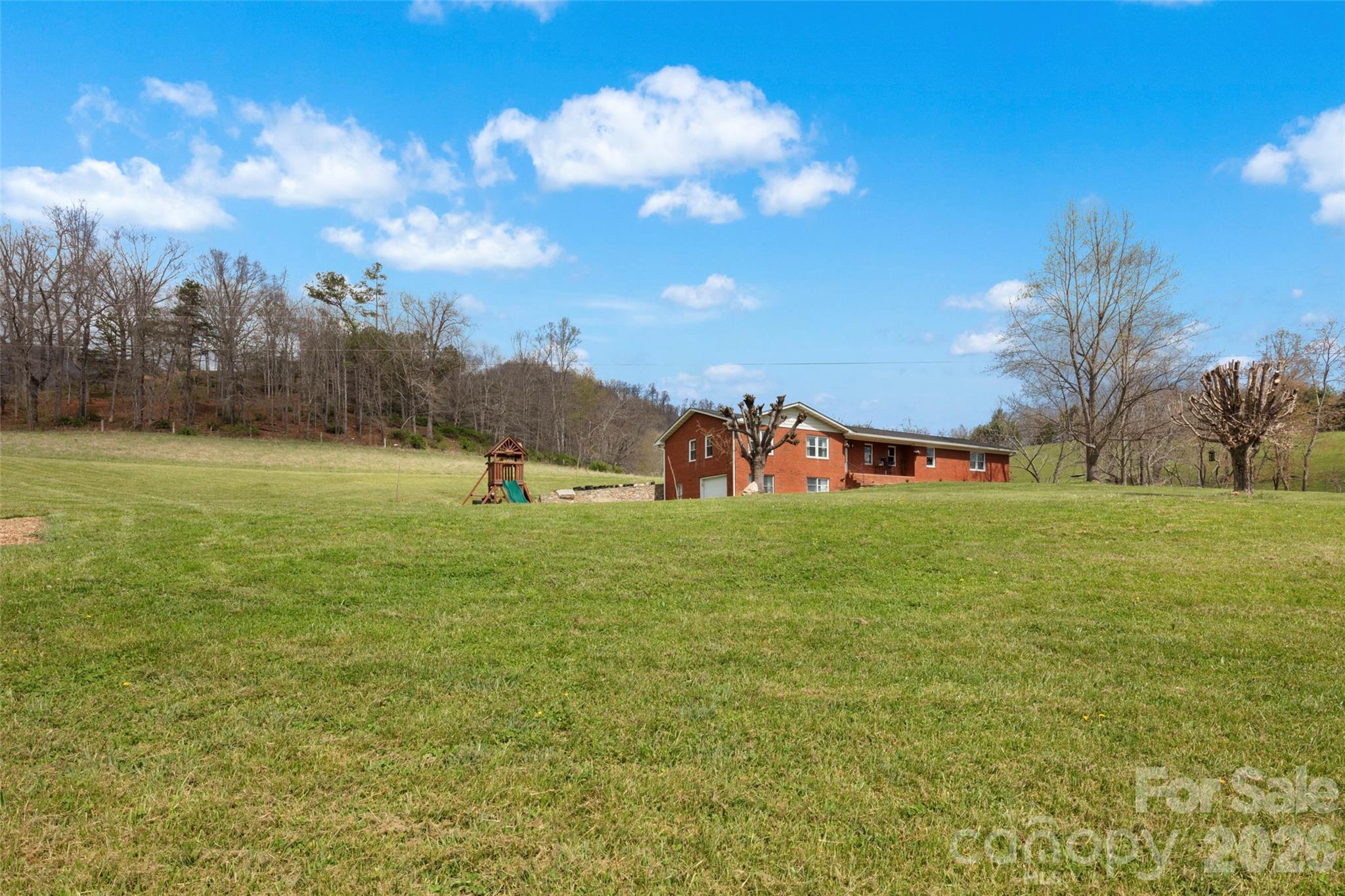 17 Boyd Cove Road Leicester NC 28748