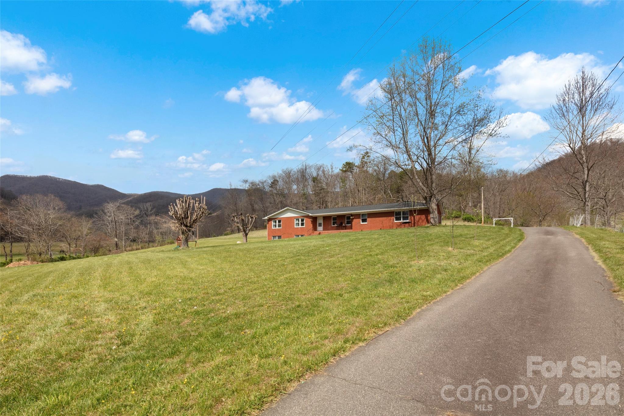 17 Boyd Cove Road Leicester NC 28748
