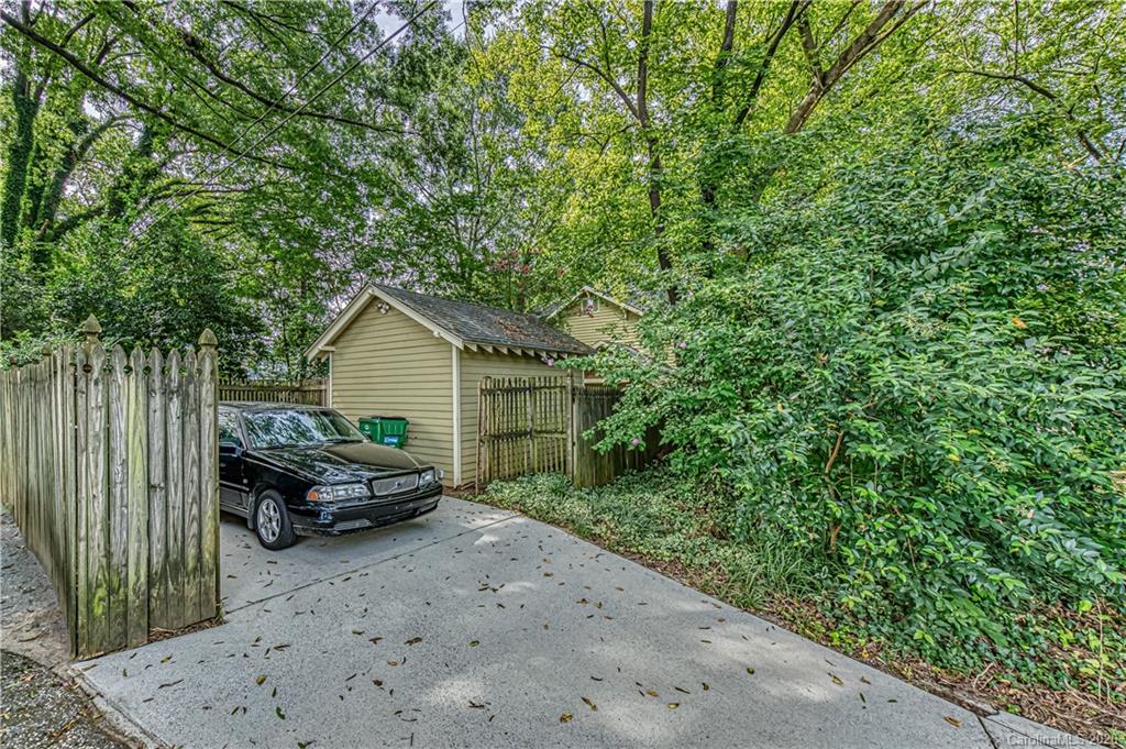 515 E Worthington Avenue Charlotte NC 28203