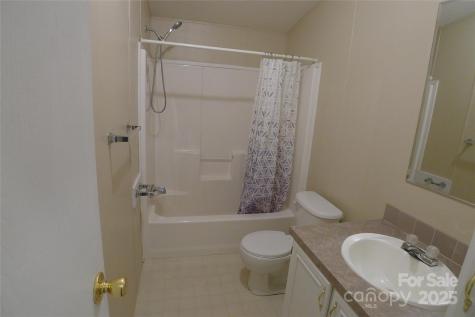 4338 Us 158 Highway Advance NC 27006