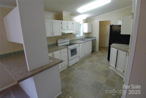 4338 Us 158 Highway Advance NC 27006