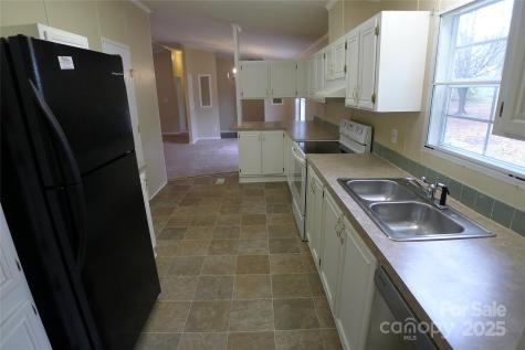 4338 Us 158 Highway Advance NC 27006