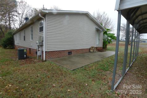 4338 Us 158 Highway Advance NC 27006