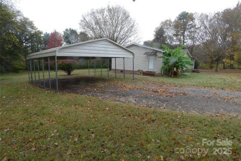 4338 Us 158 Highway Advance NC 27006