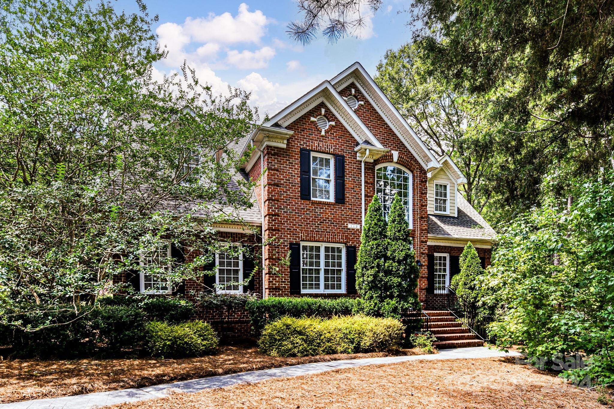 112 Brackenbury Lane Charlotte NC 28270