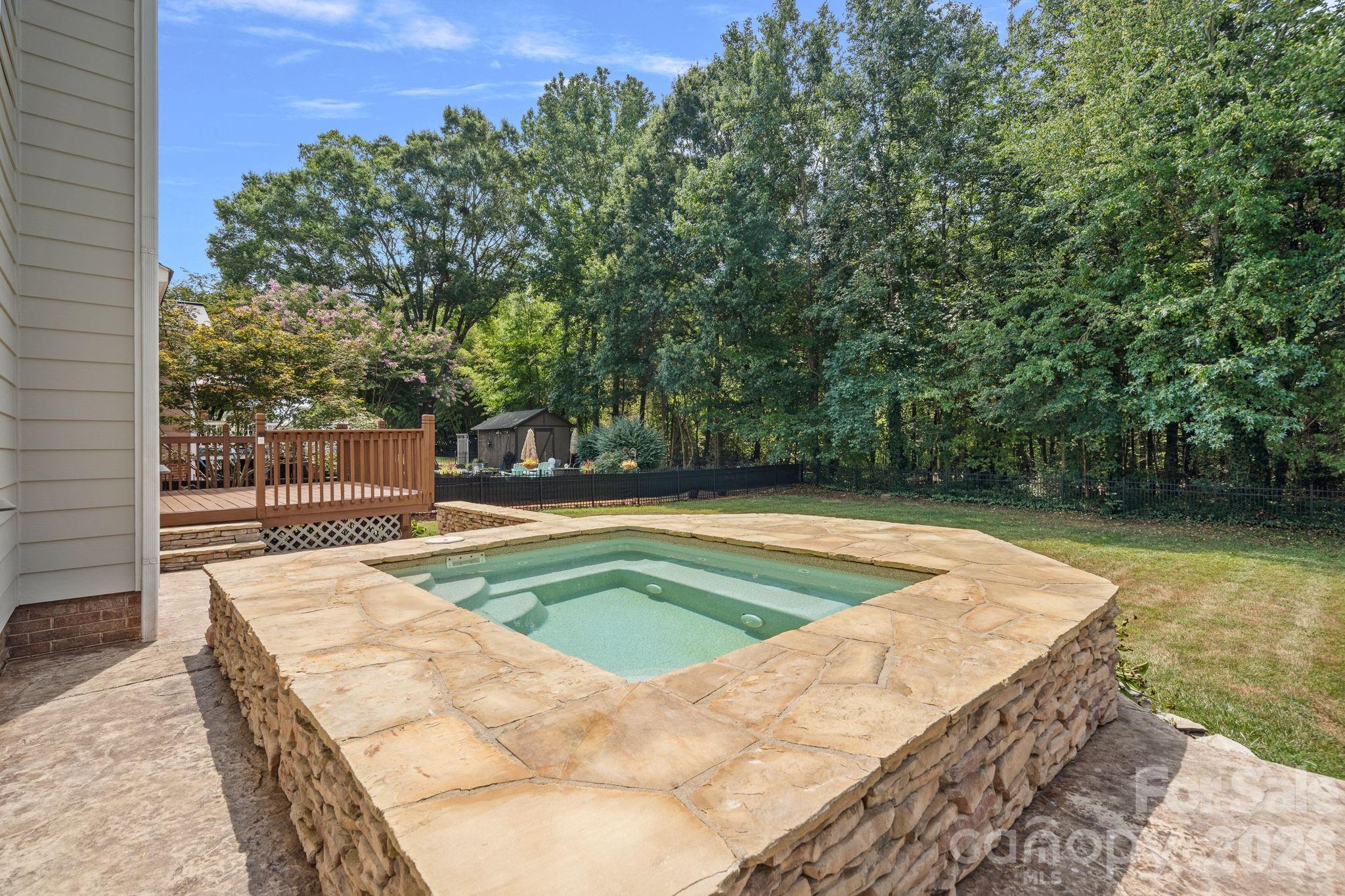 123 Hedgewood Drive Mooresville NC 28115