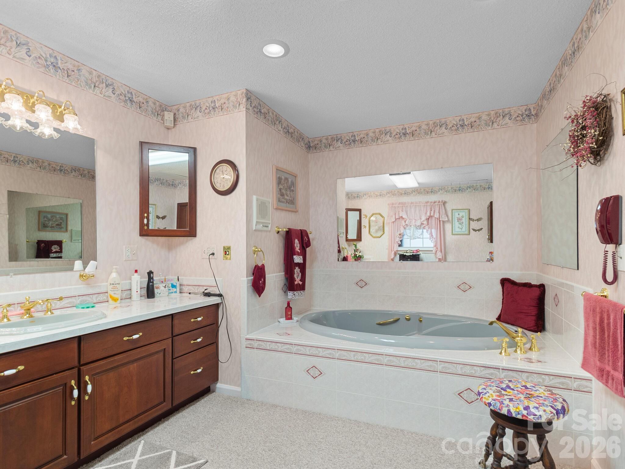727 Jenkins Valley Road Alexander NC 28701