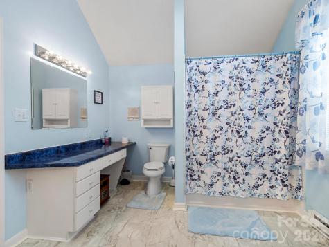 727 Jenkins Valley Road Alexander NC 28701