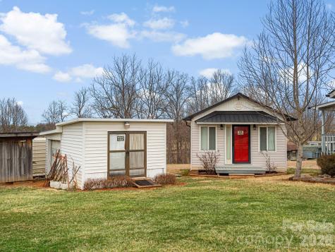 727 Jenkins Valley Road Alexander NC 28701