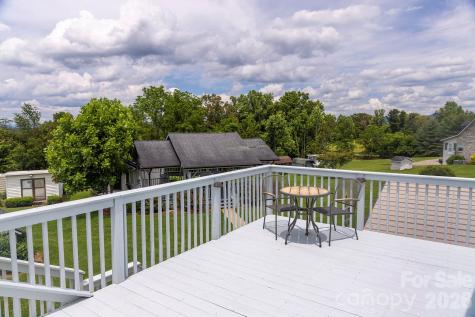 727 Jenkins Valley Road Alexander NC 28701
